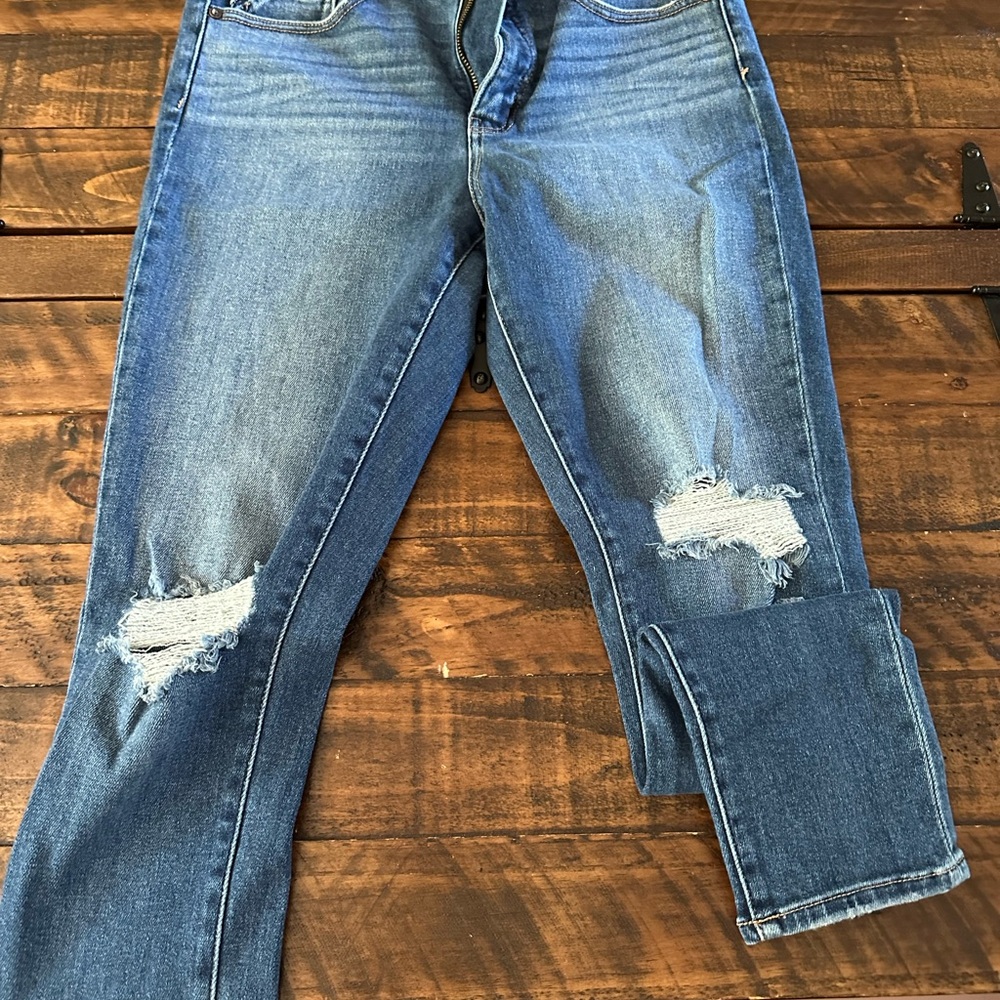 American Eagle Outfitters Blue Skinny Jeans with Distressed Details